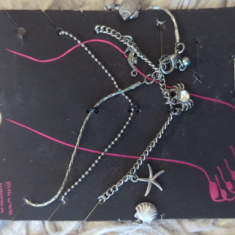 Ankle bracelet